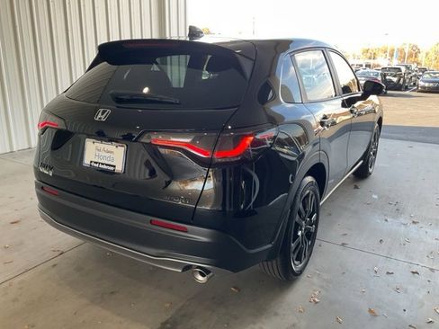 New 2026 Honda HR-V Sport image 23