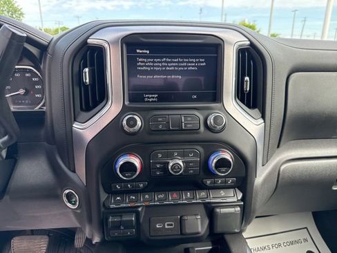Used 2021 GMC Sierra 1500 SLT w/ SLT Premium Plus Package AWD/4WD image 27