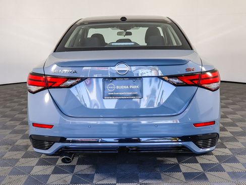 Used 2025 Nissan Sentra SR FWD image 7