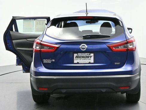 Used 2022 Nissan Rogue Sport S FWD image 38