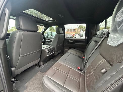 New 2026 Chevrolet Silverado 3500 High Country w/ Midnight Edition AWD/4WD image 15