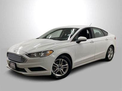 Used 2018 Ford Fusion SE w/ Fusion SE Technology Package
