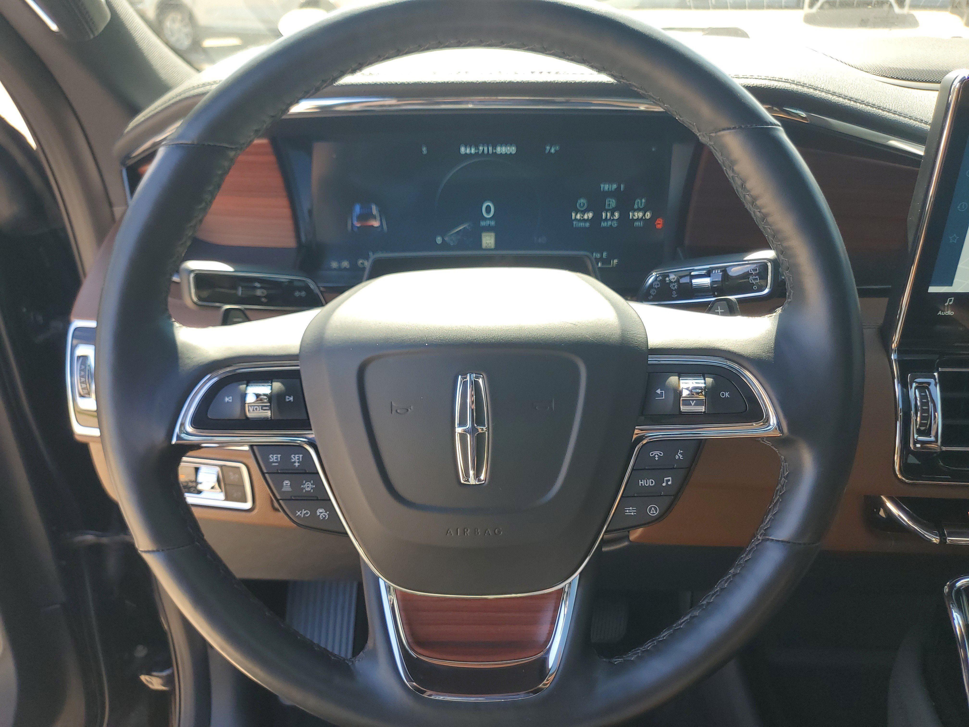 Certified 2024 Lincoln Navigator Reserve AWD/4WD image 14