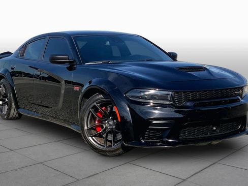 Used 2022 Dodge Charger Scat Pack RWD image 3