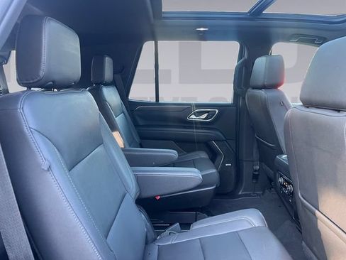 Used 2023 Chevrolet Tahoe LT w/ LT Signature Plus Package AWD/4WD image 18