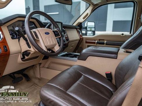 Used 2015 Ford F250 King Ranch w/ FX4 Off-Road Package AWD/4WD image 22