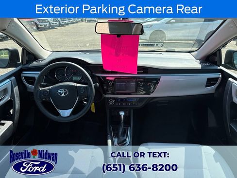 Used 2014 Toyota Corolla LE FWD image 2
