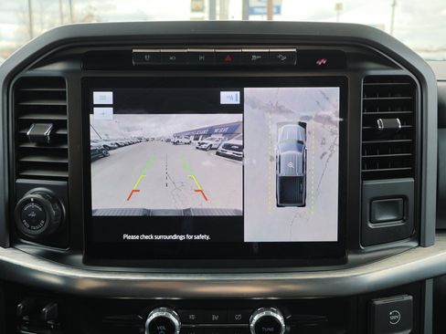 Used 2021 Ford F150 Lariat w/ Equipment Group 502A High image 33