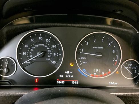 Used 2017 BMW 330i xDrive Sedan image 25