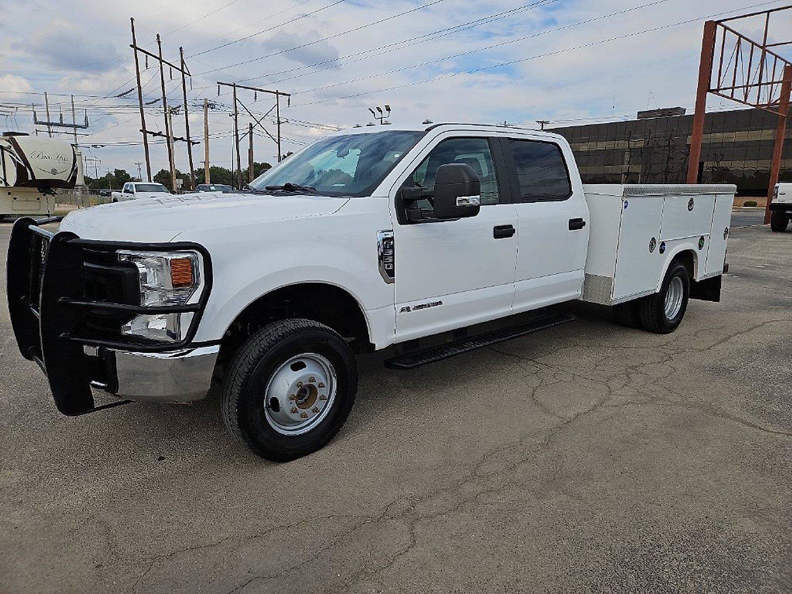 Used 2020 Ford F350 XL w/ Power Equipment Group AWD/4WD image 2