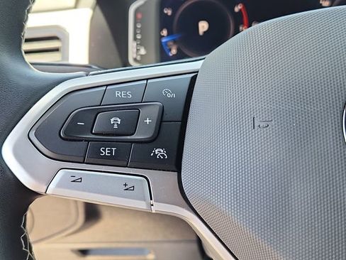 Used 2023 Volkswagen Atlas Cross Sport SEL AWD/4WD image 18
