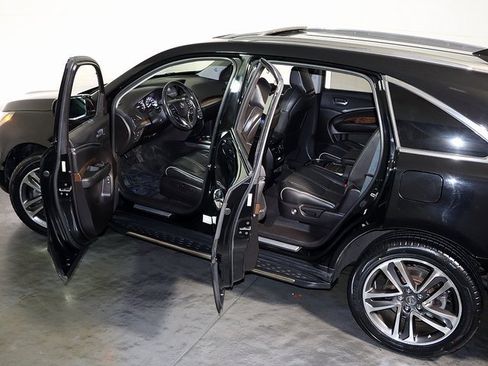 Used 2017 Acura MDX SH-AWD w/ Advance Package image 5