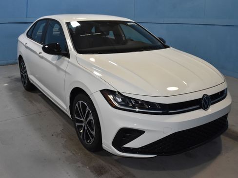 New 2026 Volkswagen Jetta Sport FWD image 1