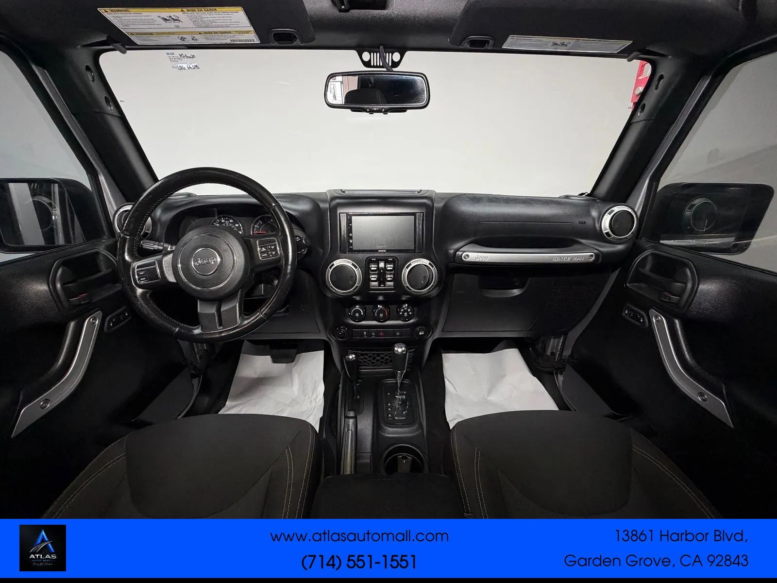 Used 2018 Jeep Wrangler Unlimited Sahara AWD/4WD image 18