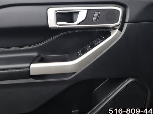 Used 2022 Ford Explorer XLT w/ Equipment Group 202A image 15