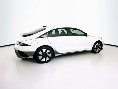 Used 2024 Hyundai Ioniq 6 SE RWD image 10