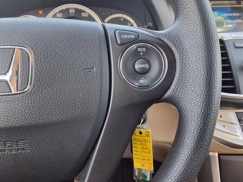 Used 2015 Honda Accord LX image 19