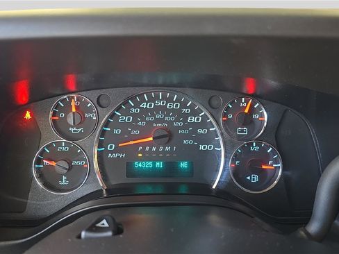 Used 2023 Chevrolet Express 3500 LT w/ LT Preferred Equipment Group image 10