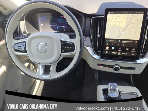 Used 2026 Volvo XC90 B6 Ultra w/ Protection Package AWD/4WD image 28