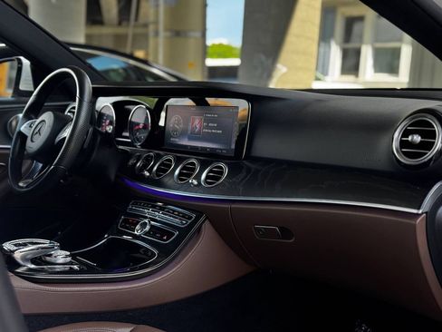 Used 2017 Mercedes-Benz E 300 w/ Premium 1 Package image 42