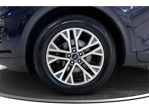 Used 2021 Ford Escape SEL image 10