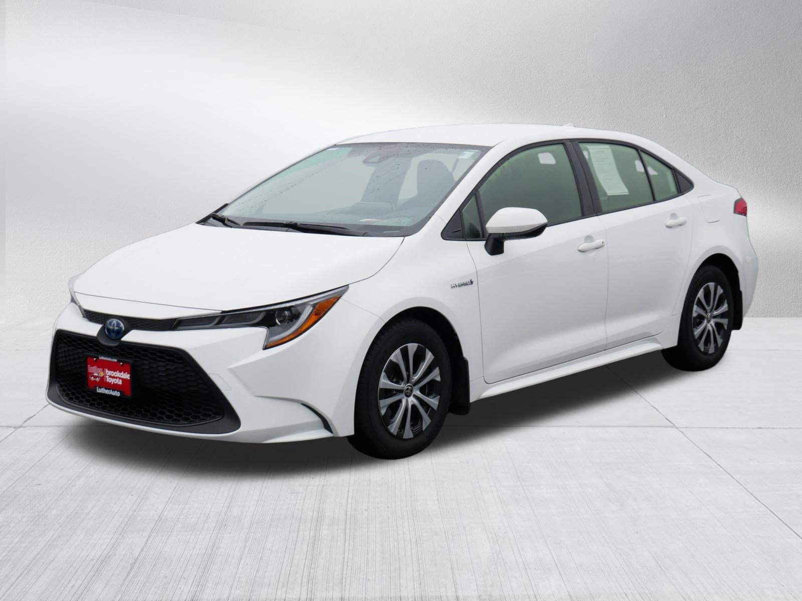 Used 2021 Toyota Corolla LE FWD image 3