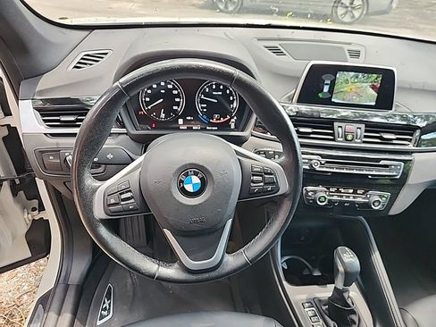 Used 2019 BMW X1 sDrive28i w/ Convenience Package FWD image 4