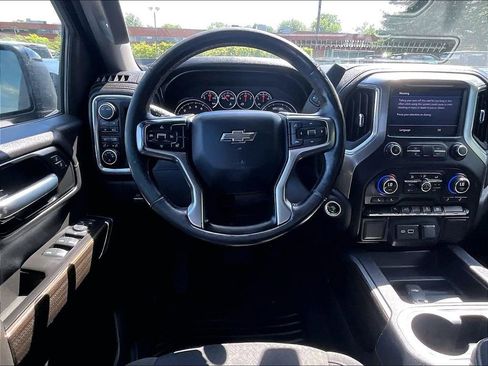 Used 2021 Chevrolet Silverado 1500 RST AWD/4WD image 16