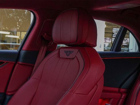 New 2026 Bentley Flying Spur image 22