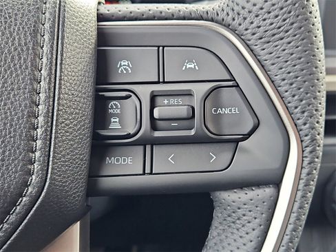 New 2025 Toyota Tacoma TRD Off-Road image 17