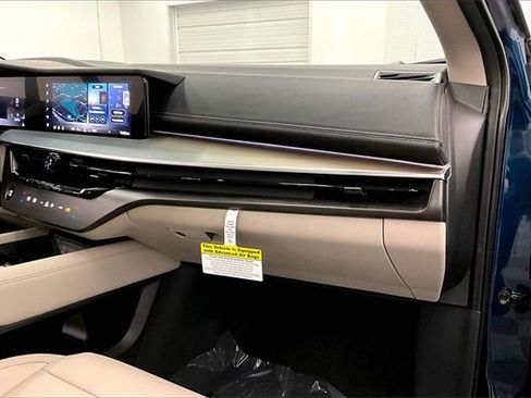 New 2025 Nissan Murano SL image 32