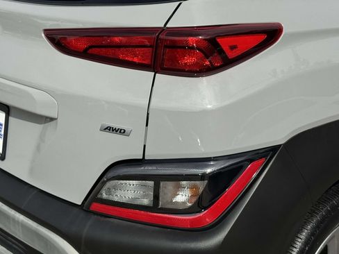 Certified 2023 Hyundai Kona SEL w/ Convenience Package AWD/4WD image 10