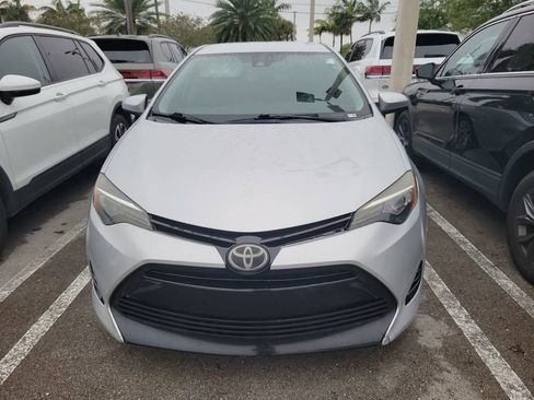 Used 2017 Toyota Corolla LE image 4