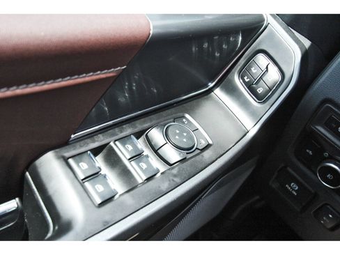 Used 2023 Ford F150 Lariat AWD/4WD image 19
