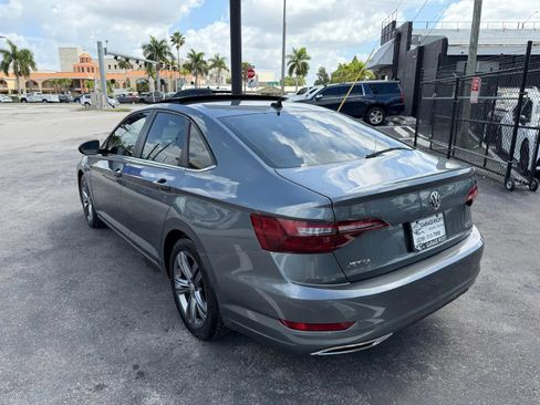 Used 2020 Volkswagen Jetta R-Line w/ R-Line Cold Weather Package FWD image 7