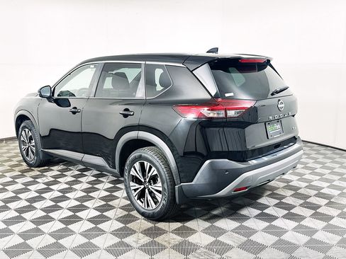 Used 2023 Nissan Rogue SV FWD image 5