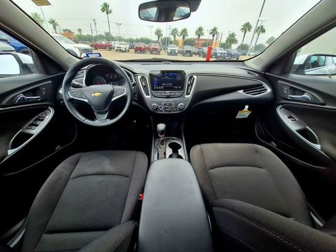 Used 2024 Chevrolet Malibu RS w/ LPO, Floor Liner Package FWD image 11