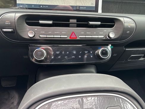 Used 2026 Hyundai Palisade Calligraphy AWD/4WD image 15