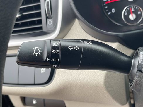 Used 2017 Kia Sorento FWD image 35