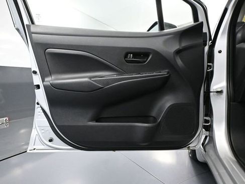 Used 2024 Nissan Versa S w/ S Plus Package FWD image 17