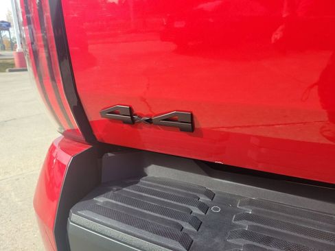 Used 2025 Toyota Tundra Limited image 5