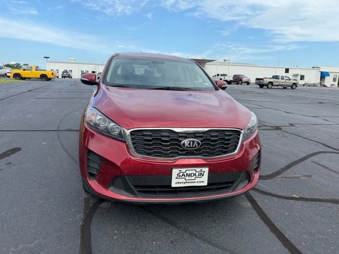 Used 2020 Kia Sorento LX FWD image 2