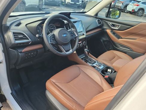 Used 2020 Subaru Forester Touring image 28