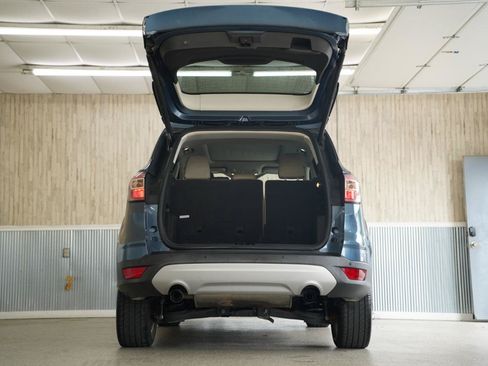 Used 2018 Ford Escape SEL FWD image 40