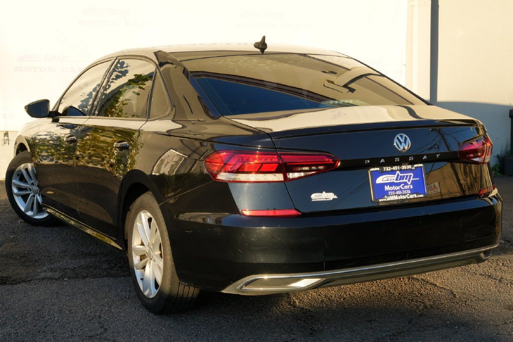 Used 2020 Volkswagen Passat 2.0T S FWD image 4