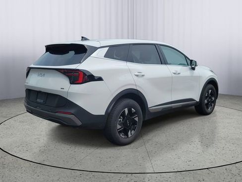 Certified 2026 Kia Sportage LX AWD/4WD image 3