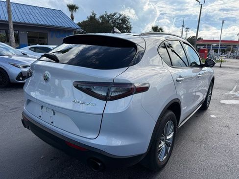 Used 2024 Alfa Romeo Stelvio Sprint RWD image 5