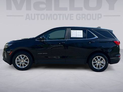 Used 2023 Chevrolet Equinox LT w/ Driver Convenience Package AWD/4WD image 2