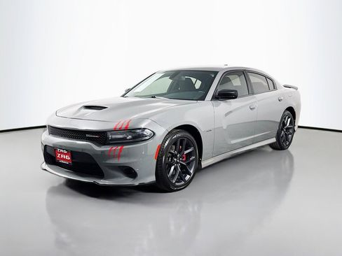 Used 2019 Dodge Charger R/T w/ Blacktop Package RWD image 1