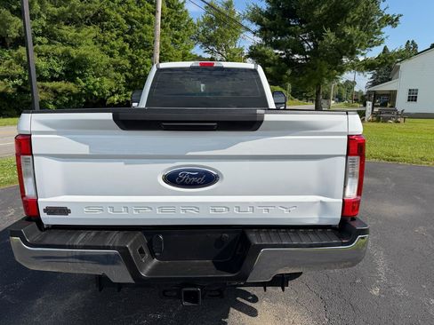 Used 2017 Ford F350 XL w/ Power Equipment Group AWD/4WD image 4